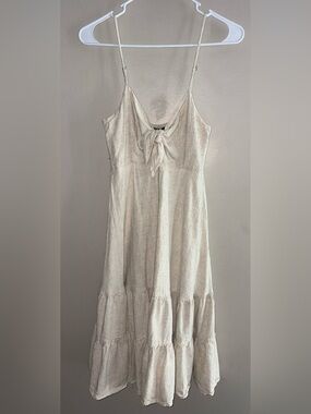 Aakaa -Oatmeal Beige Textured Linen-Blend Dress